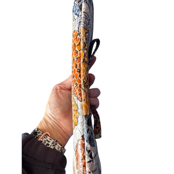 Hobo Cora Orange Blossom Large Frame Wallet - Picture 5 of 10